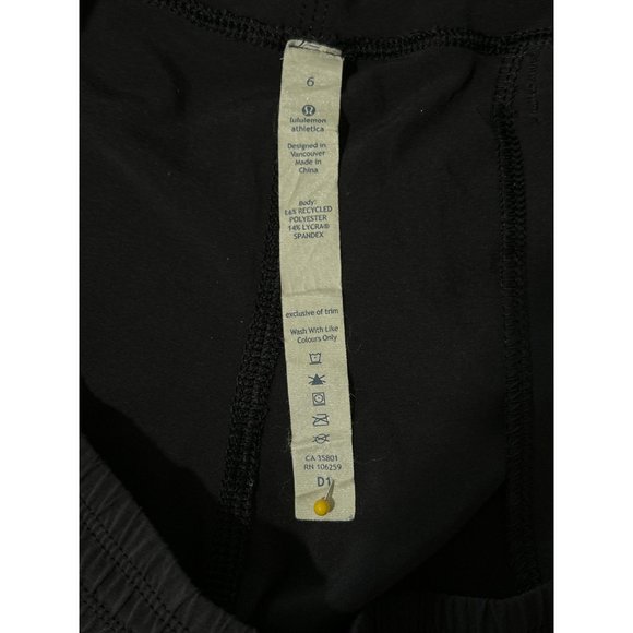 Lululemon Women's Cropped Pants Black Drawstring Closure Zip Pocket Size 6 - Picture 3 of 5